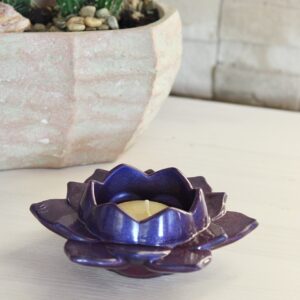 Kerliine Epoksiidvaigust Kerliine käsitööna loodud küünlaalus